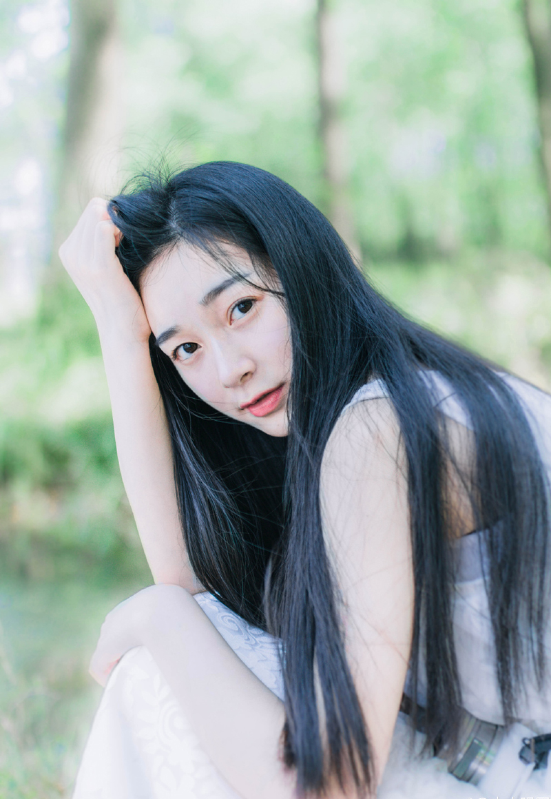 “管家。”刘璝想了想，将管家招来。
